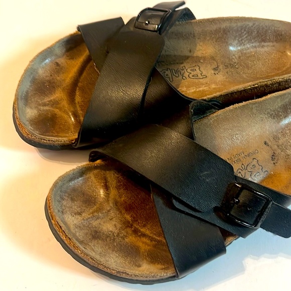 Birkenstock Women's Birkis Sandals Siena Black Size 7 cross straps Slides - Picture 8 of 11